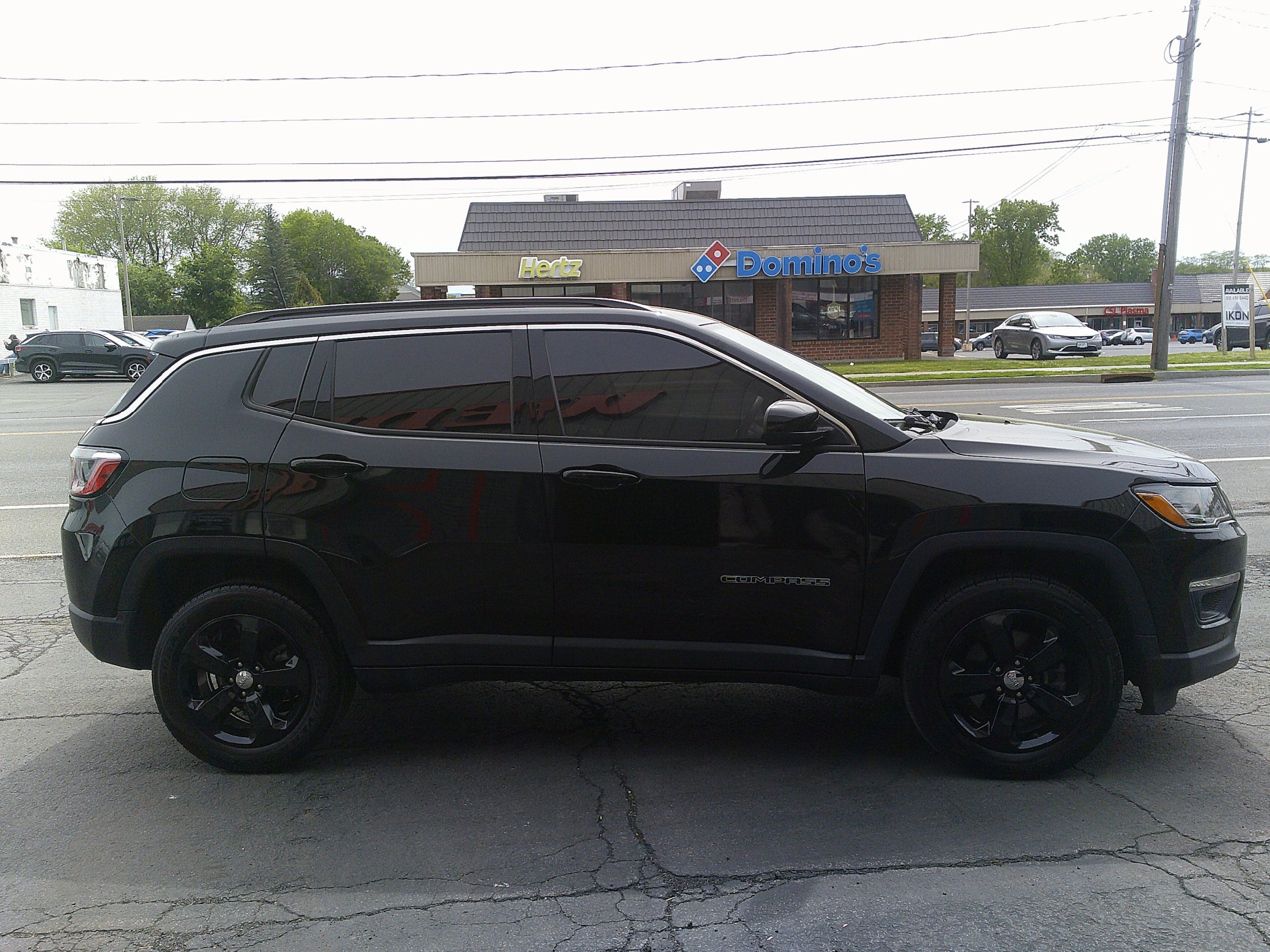 Used 2023 Jeep Compass Limited w/ Sun and Sound Group AWD/4WD image 13