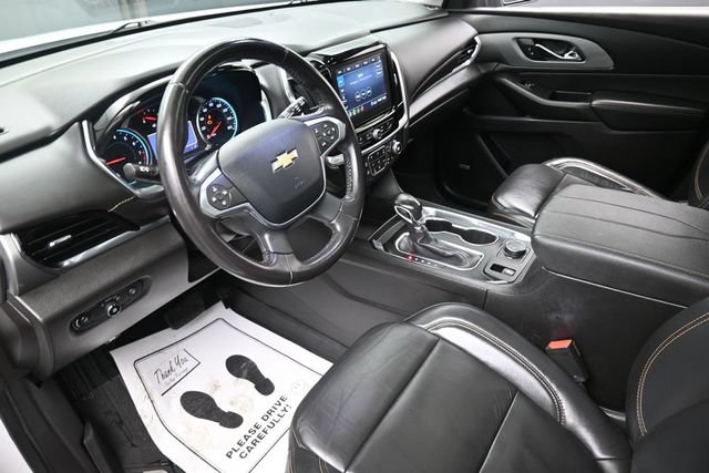 Used 2021 Chevrolet Traverse LT w/ LT Premium Package AWD/4WD image 18