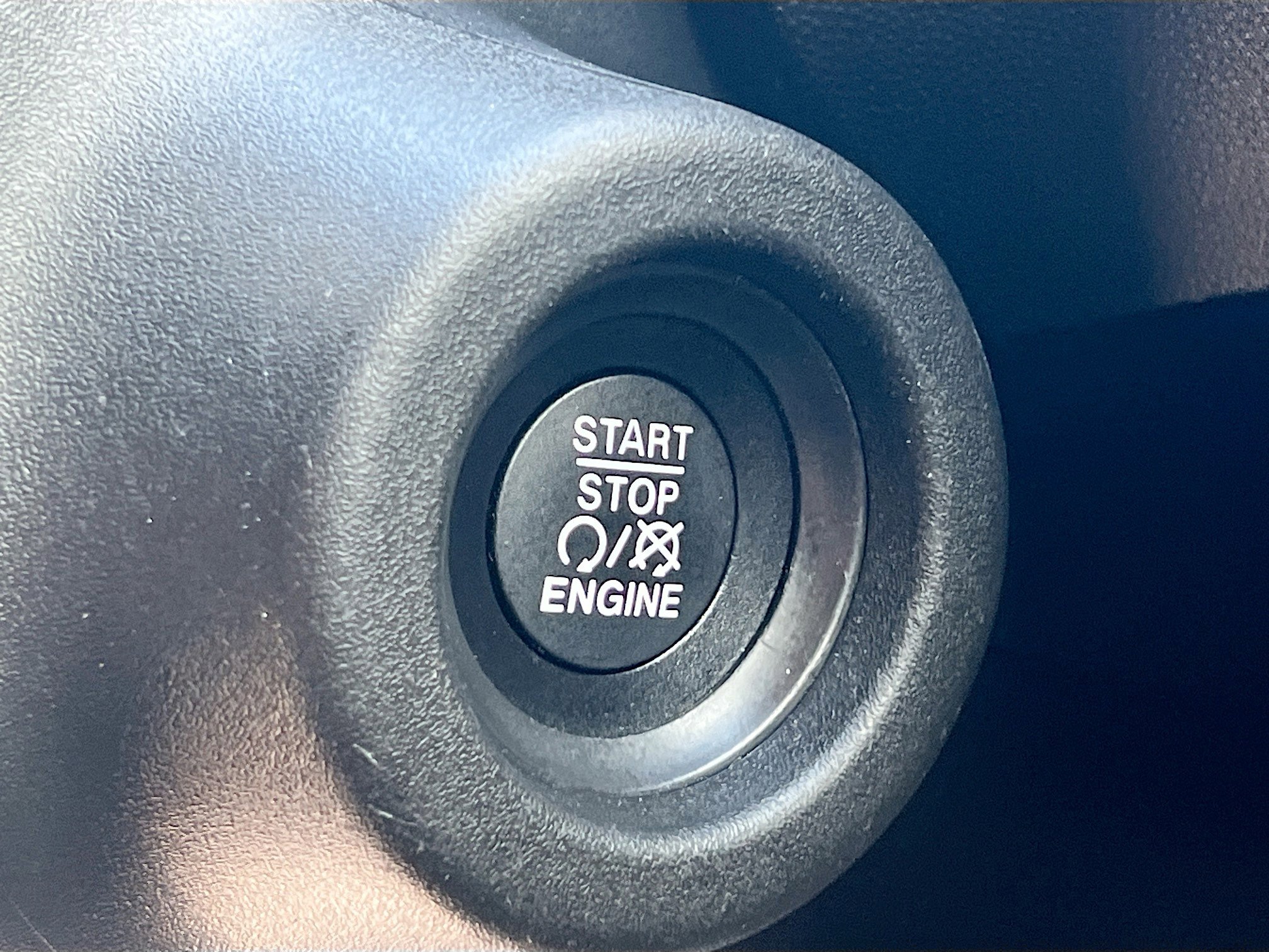 Used 2025 RAM ProMaster 2500 w/ Convenience Group image 24