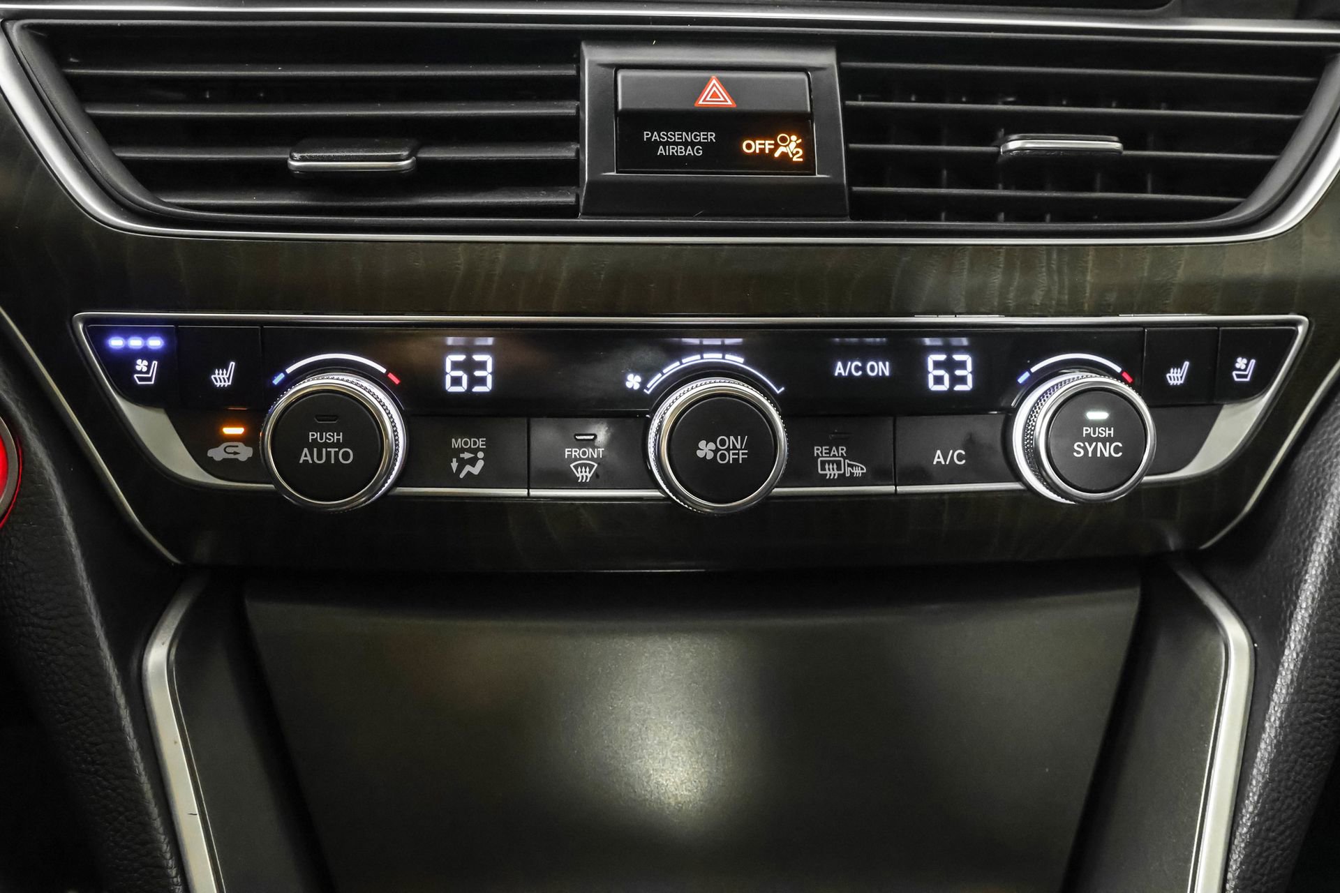 Used 2020 Honda Accord Touring image 31