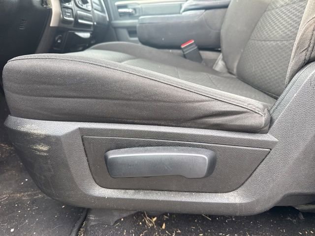 Used 2020 RAM 1500 Classic Warlock w/ Electronics Group image 17