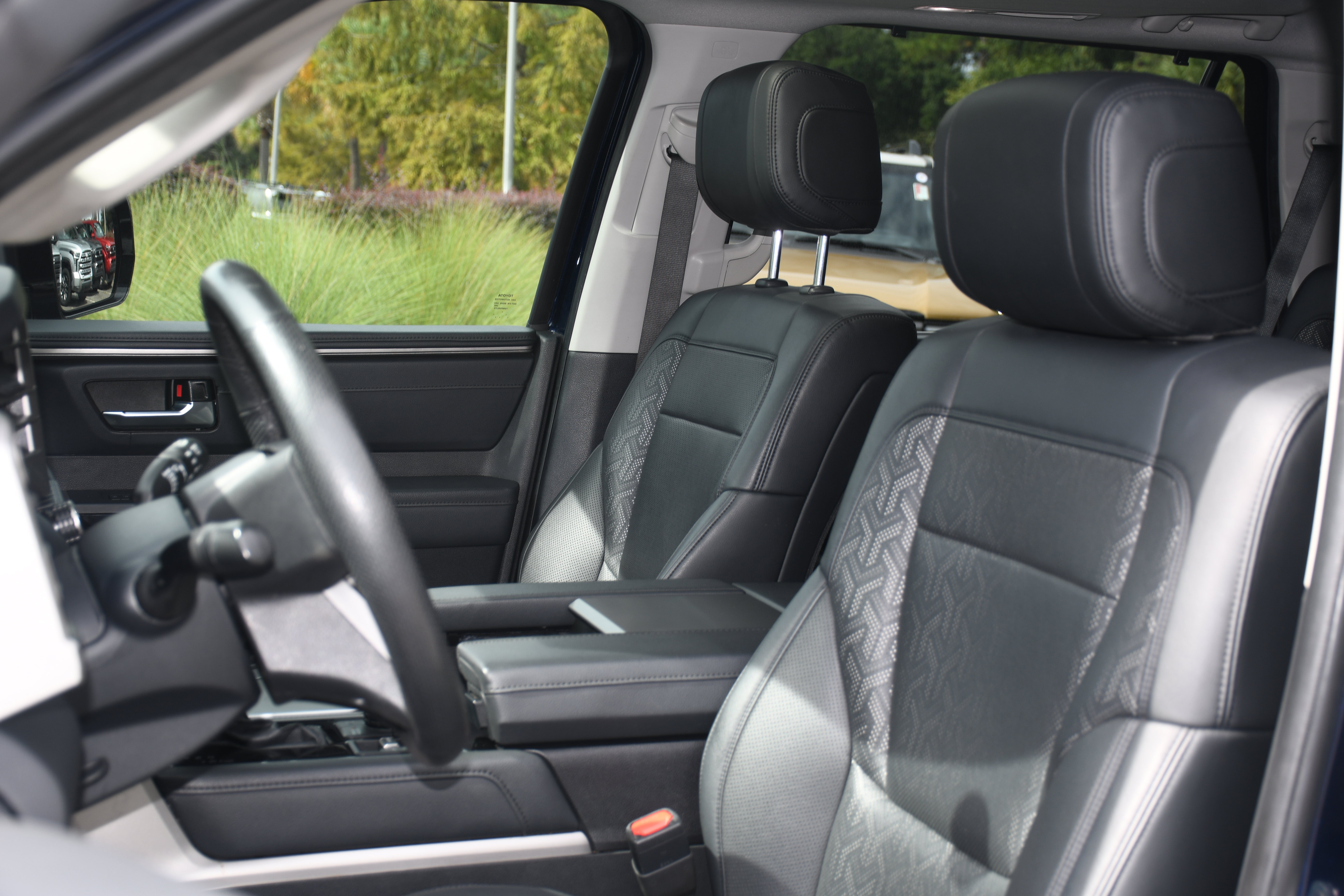 Certified 2023 Toyota Sequoia Limited w/ TRD Off-Road Package AWD/4WD image 13