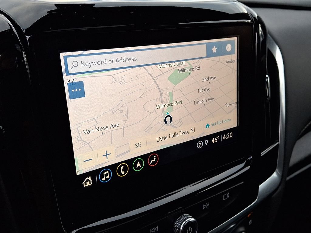 Used 2024 Chevrolet Traverse Premier w/ Redline Edition image 18