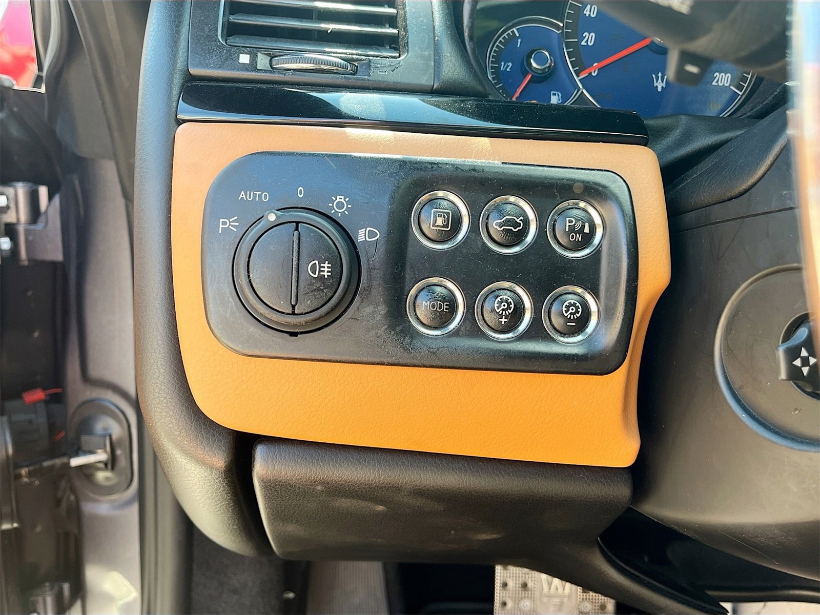 Used 2017 Maserati GranTurismo Sport image 10