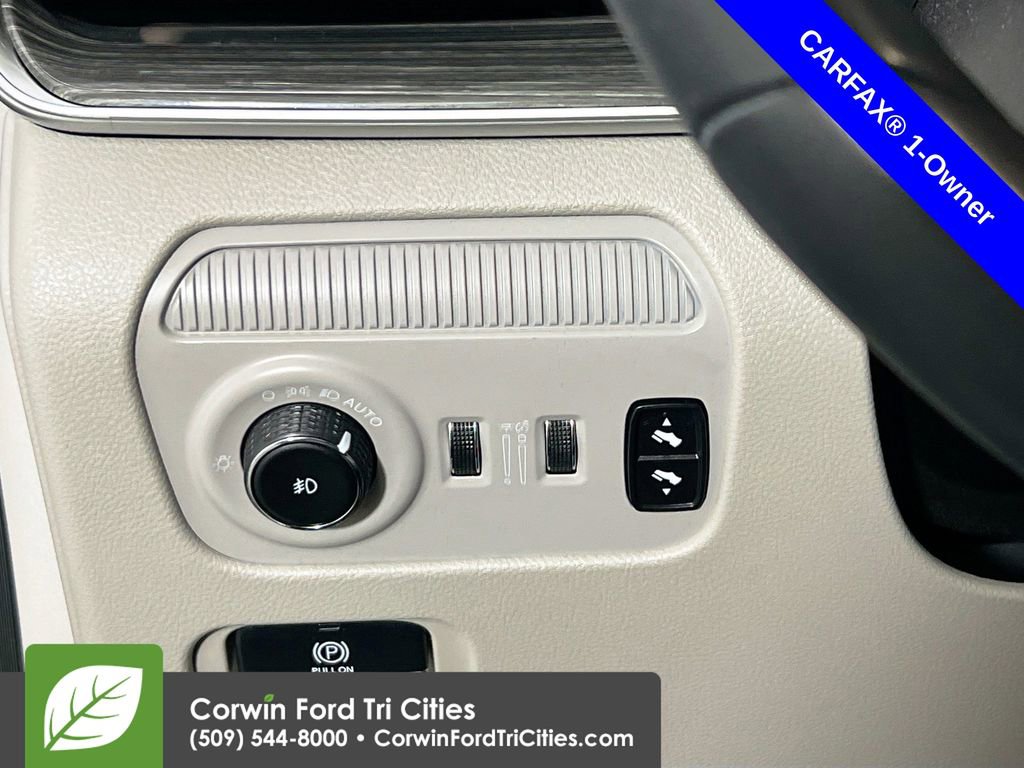 Used 2022 Jeep Wagoneer Series III w/ Premium Group I image 21