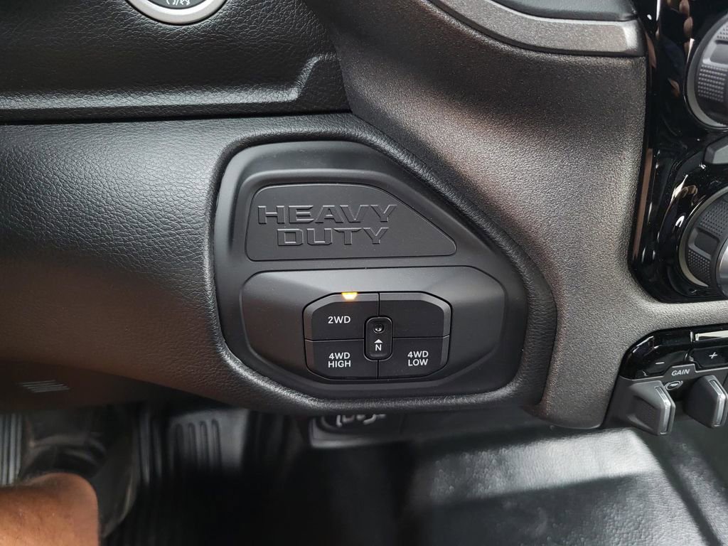 New 2025 RAM 2500 Tradesman w/ Chrome Appearance Group image 17