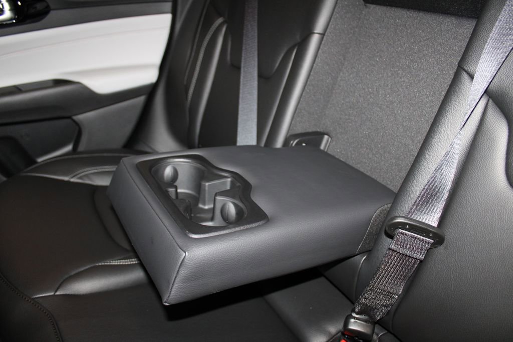 New 2026 Jeep Compass Limited image 24