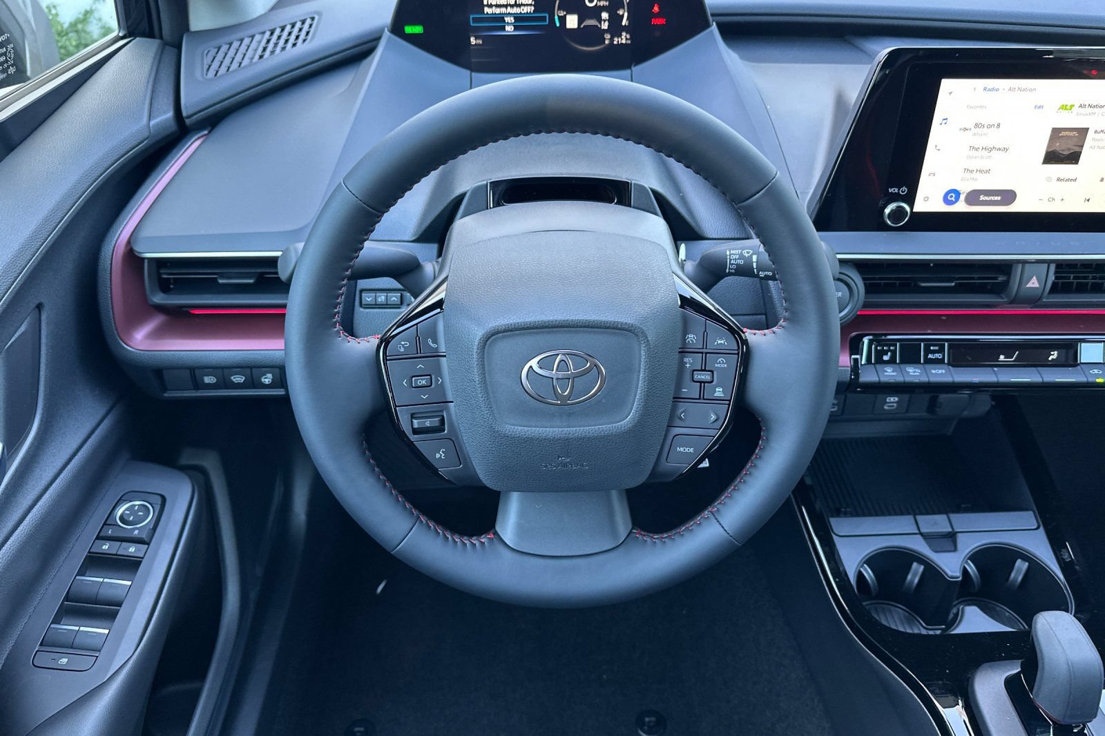 New 2026 Toyota Prius Plug-In Hybrid FWD image 16