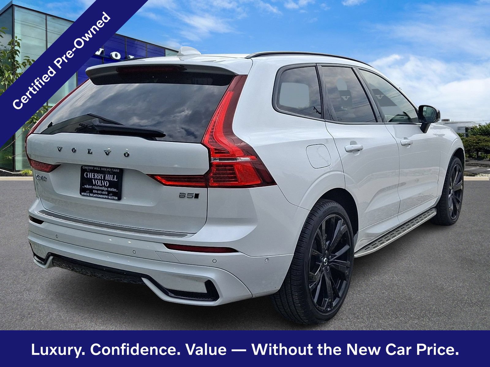 Certified 2024 Volvo XC60 B5 Ultimate AWD/4WD image 7