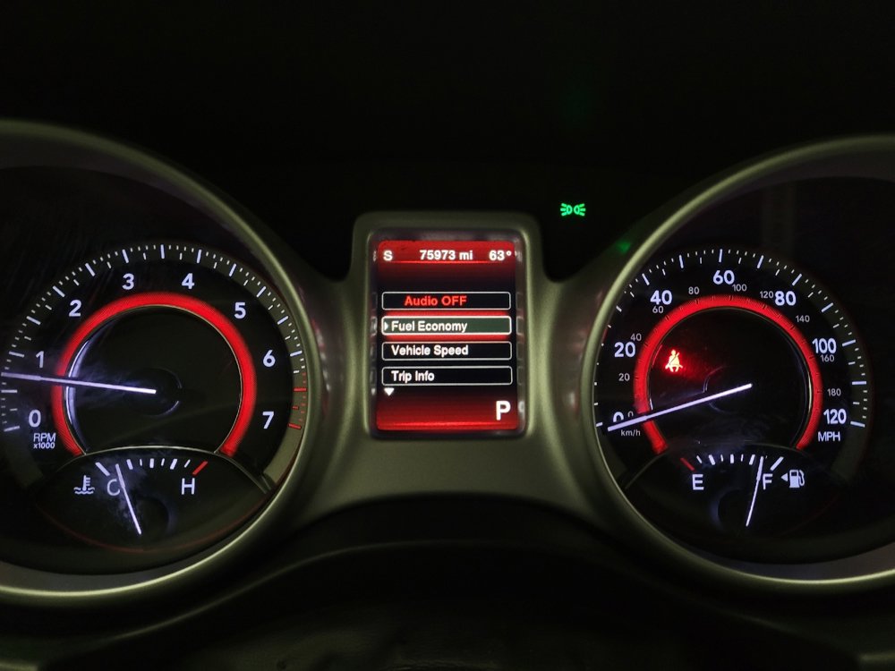 Used 2017 Dodge Journey SE w/ Flexible Seating Group image 23