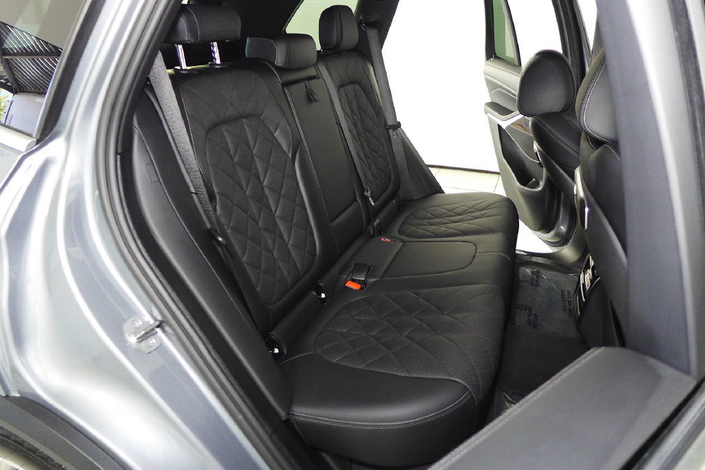 Certified 2024 BMW X5 xDrive40i w/ Parking Assistance Package AWD/4WD image 20