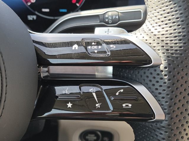 Used 2024 Mercedes-Benz GLS 450 4MATIC image 15