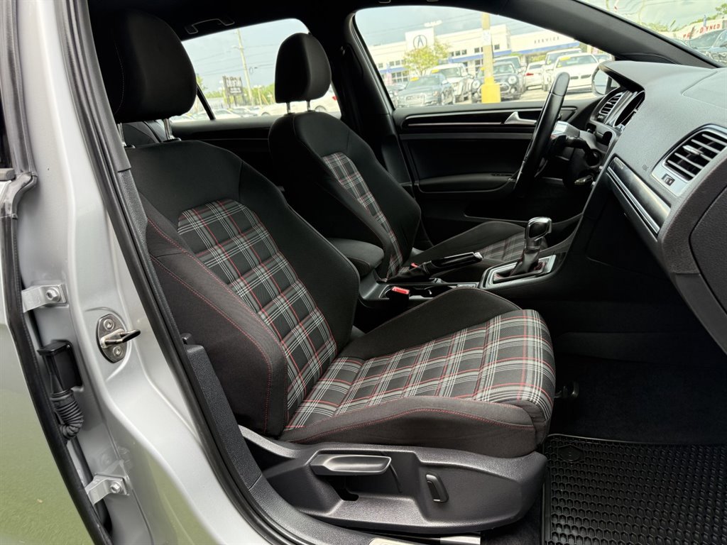 Used 2015 Volkswagen GTI S image 14