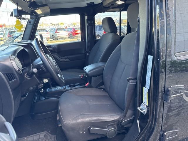 Used 2017 Jeep Wrangler Unlimited Sport w/ Quick Order Package 24S AWD/4WD image 27