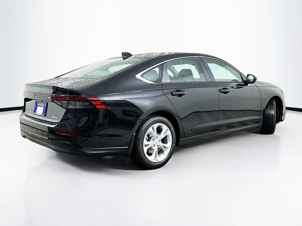 Certified 2025 Honda Accord LX image 7