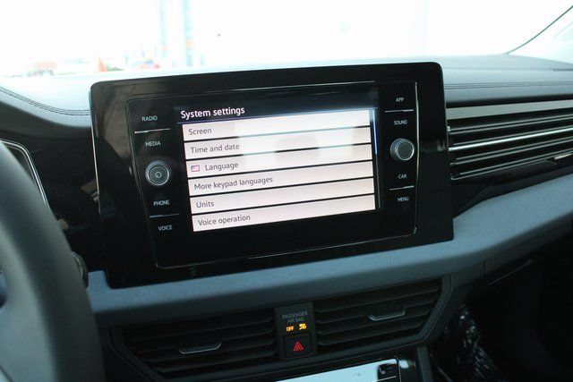 New 2026 Volkswagen Jetta SE FWD image 16