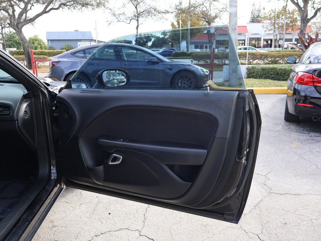 Used 2017 Dodge Challenger R/T image 17