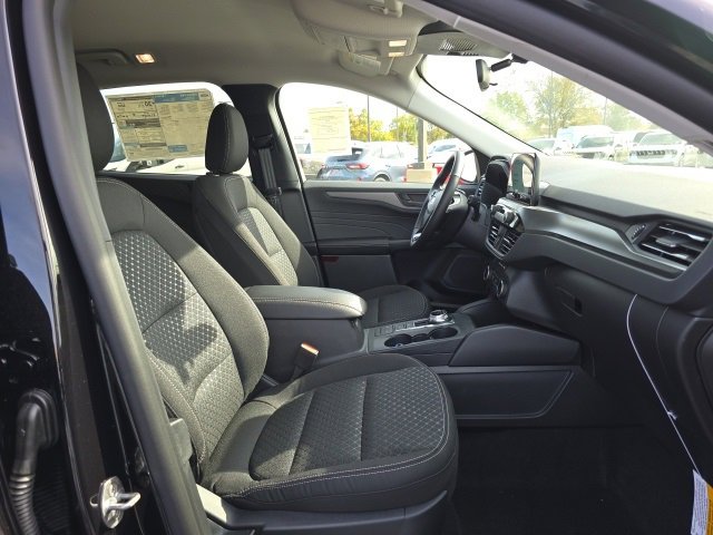New 2026 Ford Escape Active w/ Cold Weather Package image 18