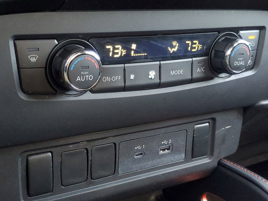 Used 2024 Nissan Frontier PRO-4X image 22