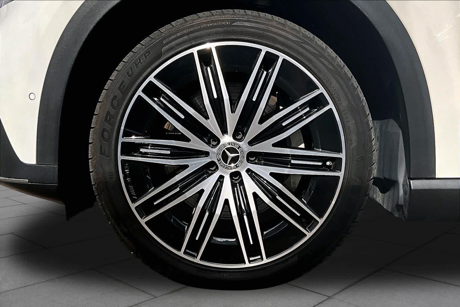 Certified 2023 Mercedes-Benz EQE 350+ 4MATIC SUV w/ Pinnacle Trim Package image 10