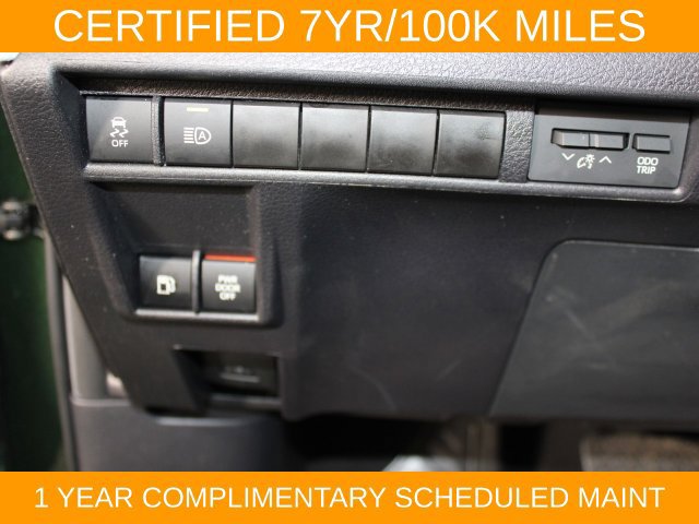 Used 2026 Toyota Sienna XLE AWD/4WD image 19