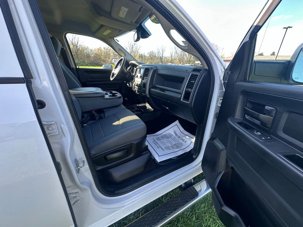 Used 2018 RAM 3500 Tradesman w/ Chrome Appearance Group AWD/4WD image 20