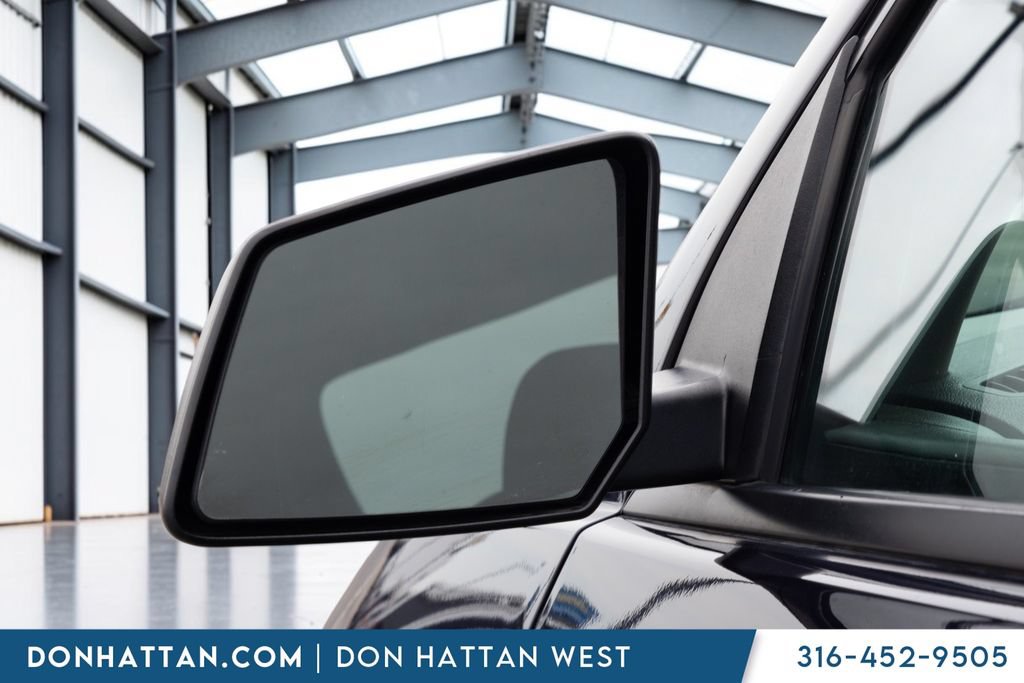 Used 2017 Chevrolet Traverse LS AWD/4WD image 28