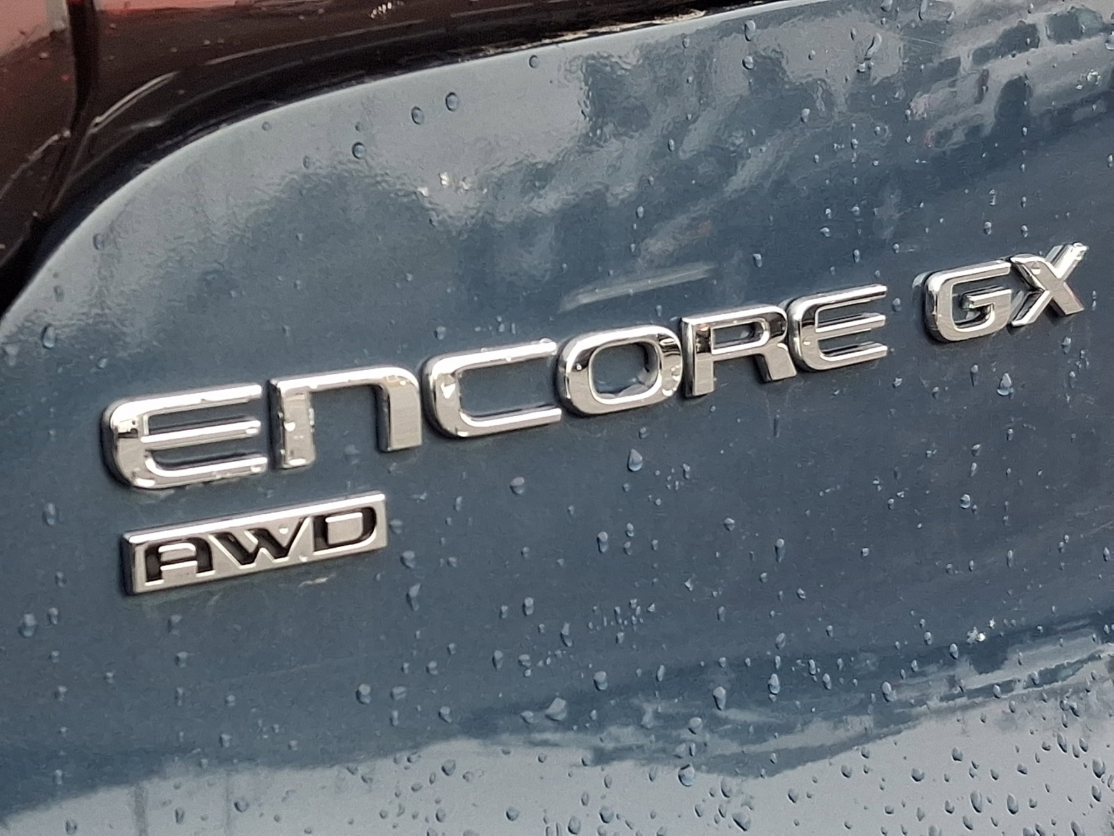 Used 2024 Buick Encore GX Sport Touring image 32