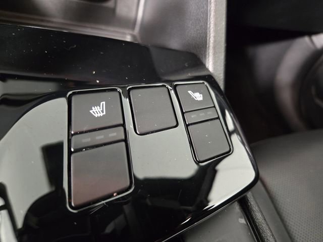 Used 2025 Kia Sportage X-Line image 27