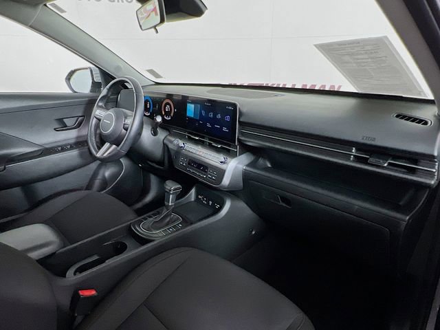 Used 2025 Hyundai Kona SEL image 36