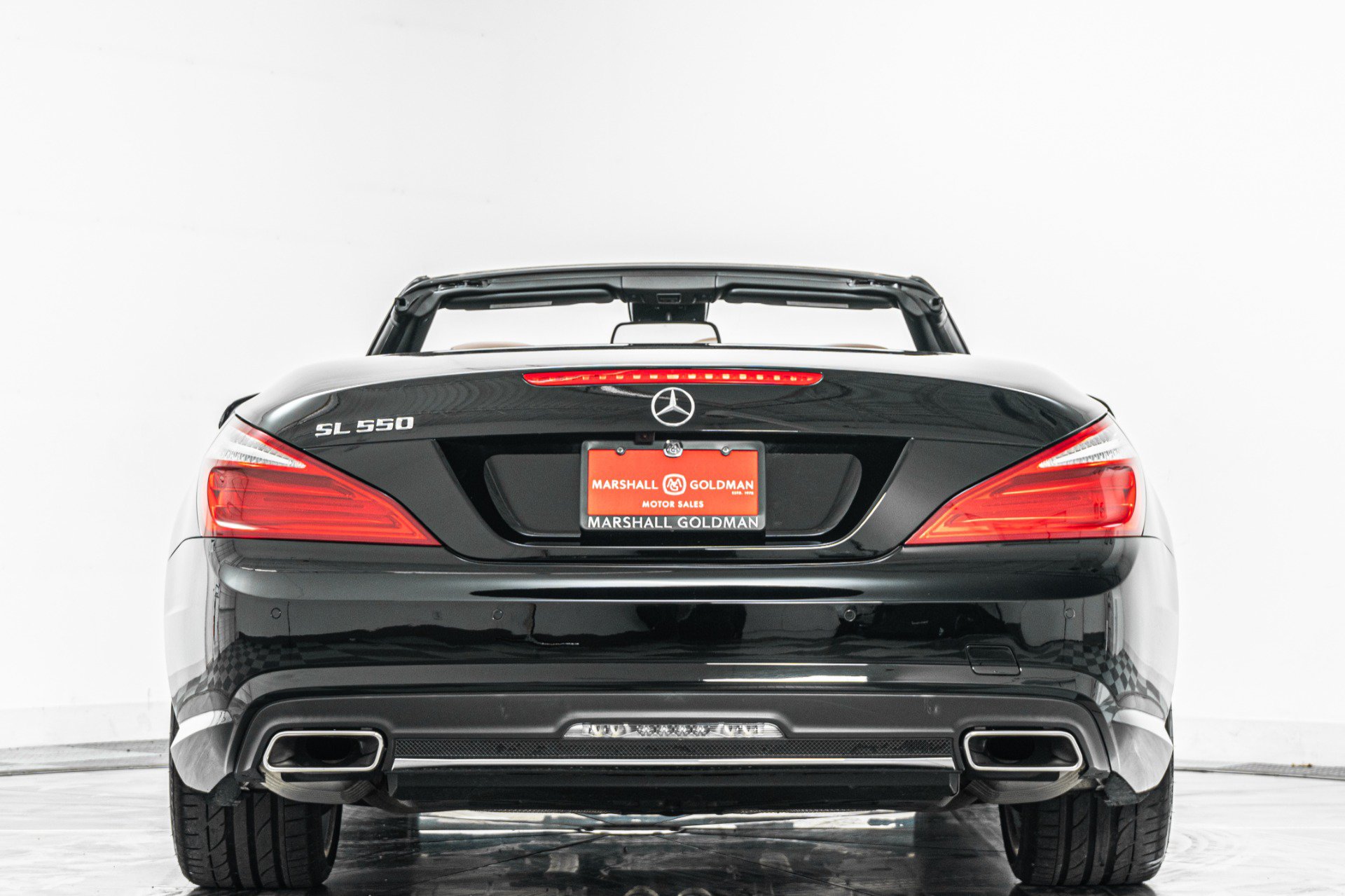 Used 2016 Mercedes-Benz SL 550 image 8