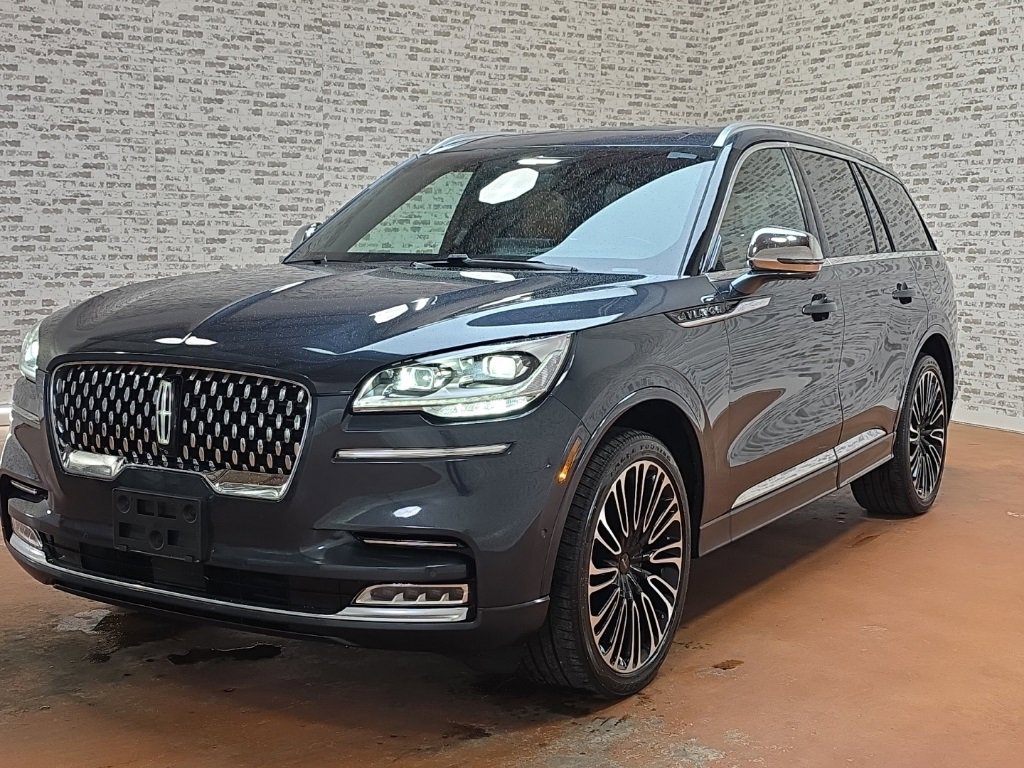 Used 2021 Lincoln Aviator Black Label w/ Dynamic Handling Package image 4