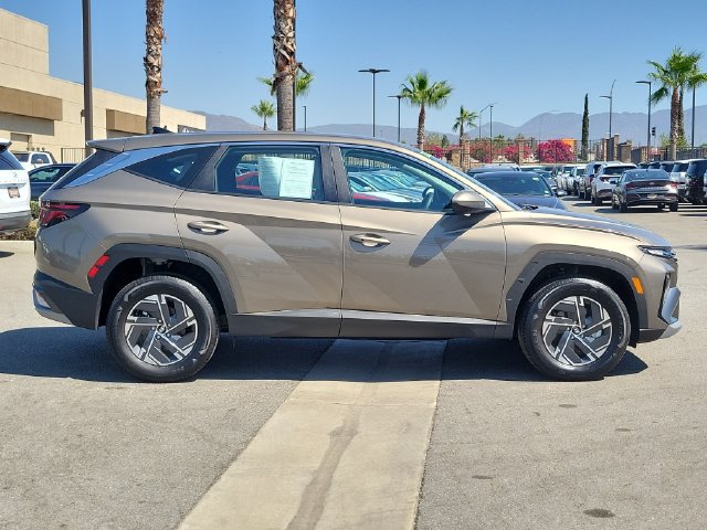 Used 2026 Hyundai Tucson Blue SE AWD/4WD image 36