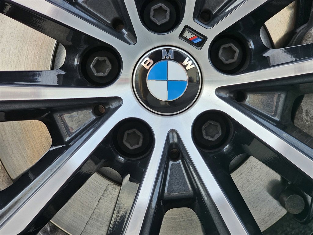 Used 2023 BMW X5 xDrive40i w/ M Sport Package image 11