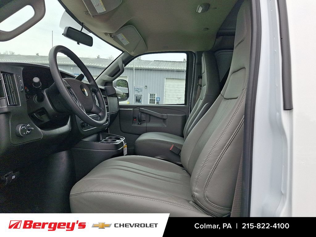 New 2025 Chevrolet Express 2500 w/ Driver Convenience Package RWD image 10