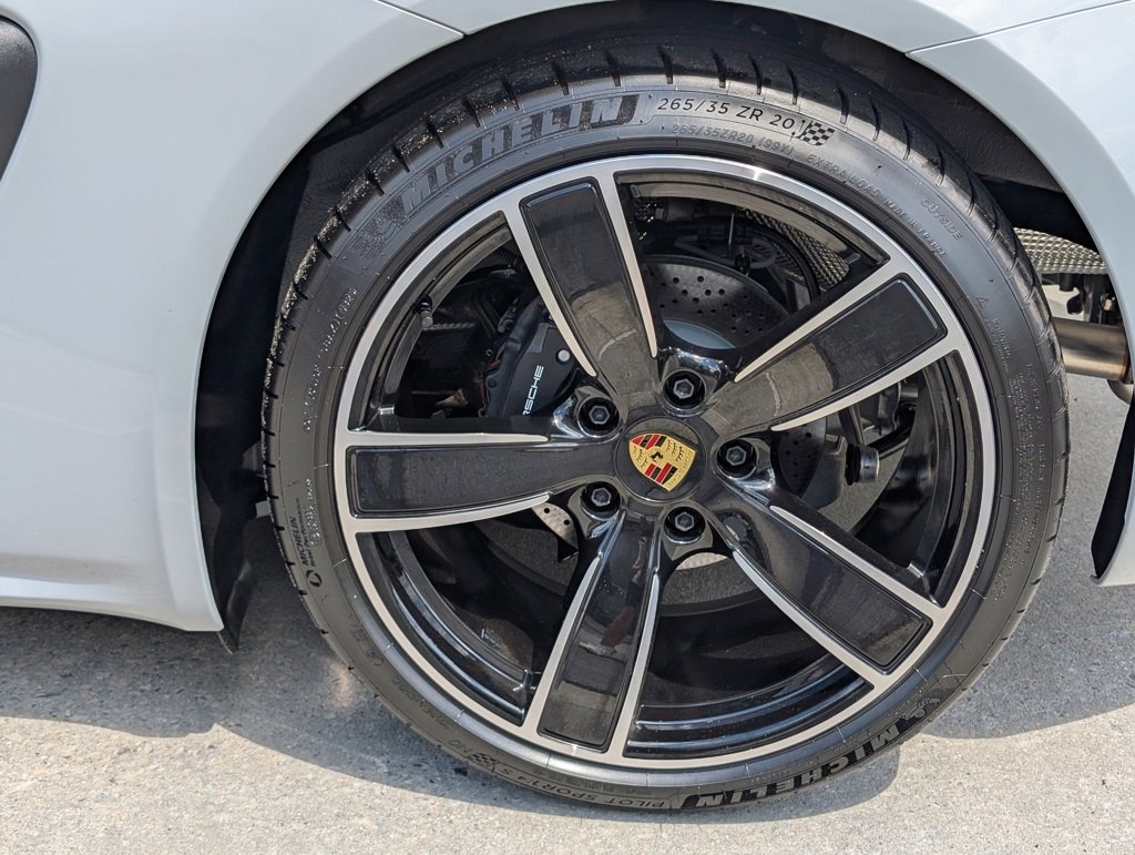 New 2025 Porsche 718 Cayman image 28