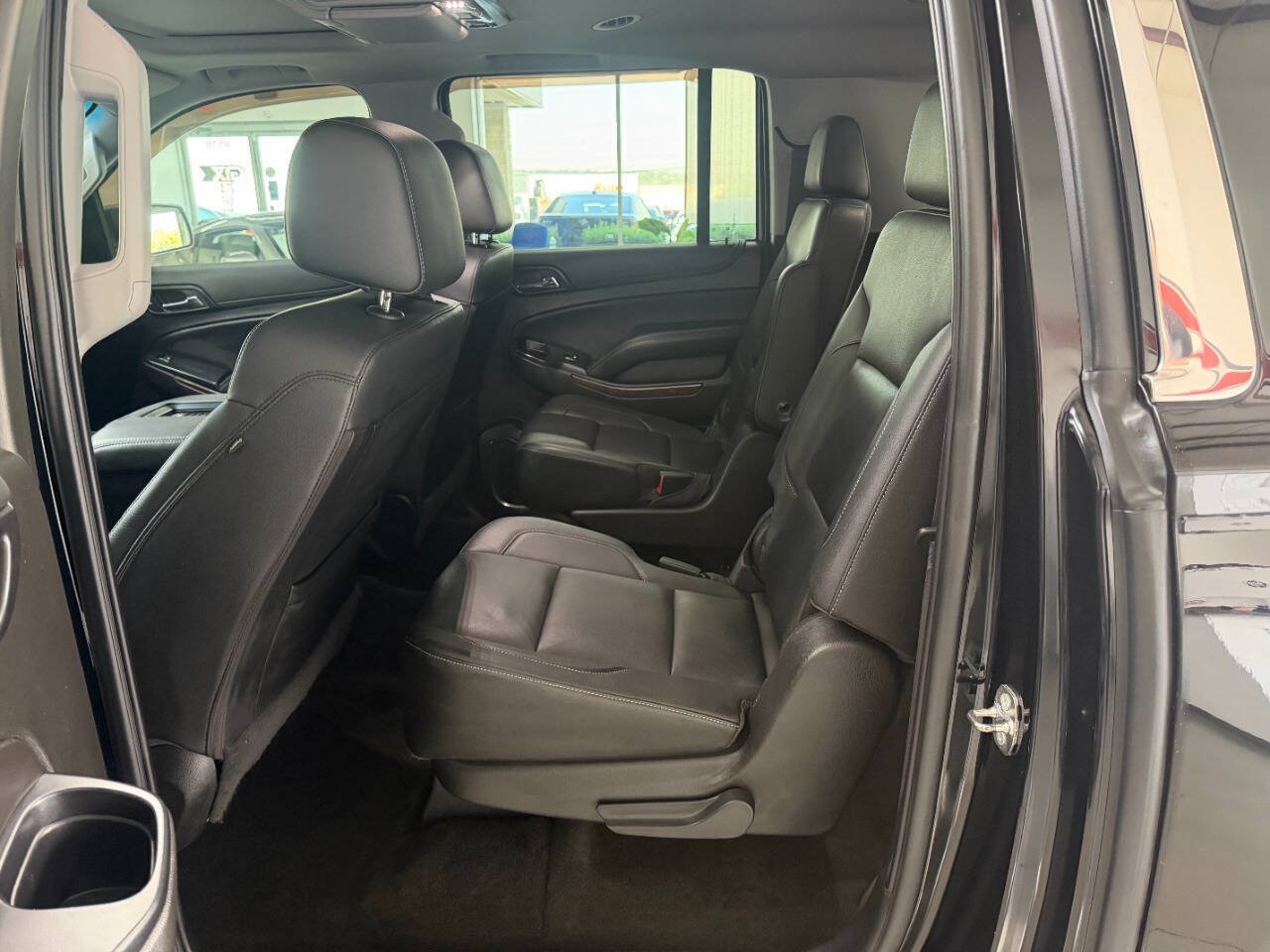 Used 2017 Chevrolet Suburban LT AWD/4WD image 13