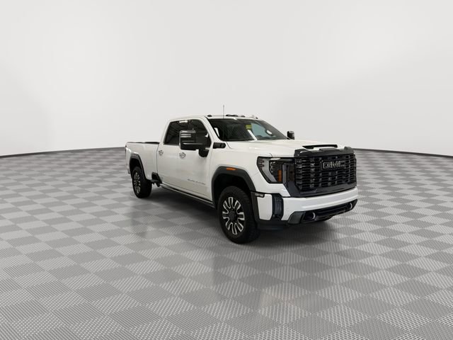 Used 2024 GMC Sierra 3500 Denali Ultimate image 2