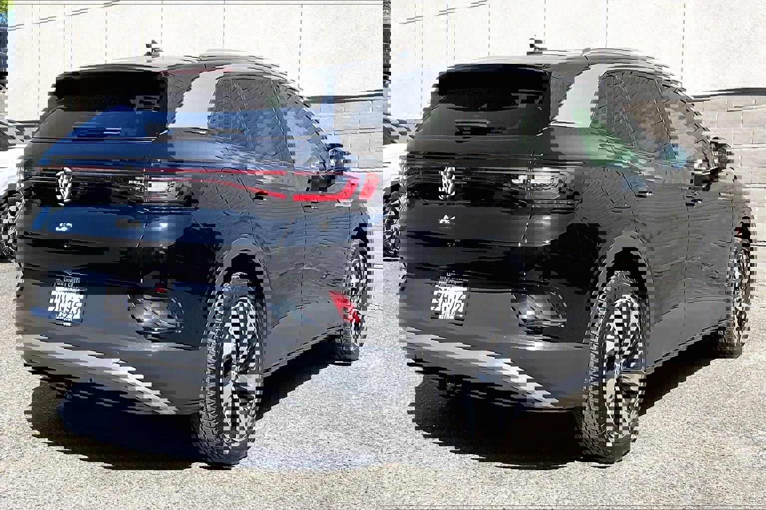 Certified 2022 Volkswagen ID.4 Pro S w/ Gradient Package image 12