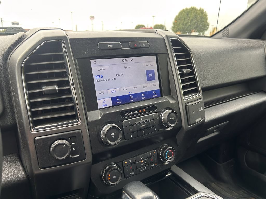 Used 2019 Ford F150 XLT w/ Equipment Group 302A Luxury AWD/4WD image 18