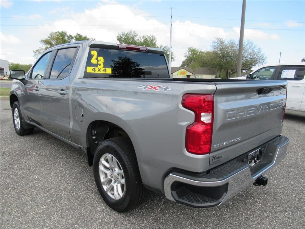 Used 2023 Chevrolet Silverado 1500 LT AWD/4WD image 5