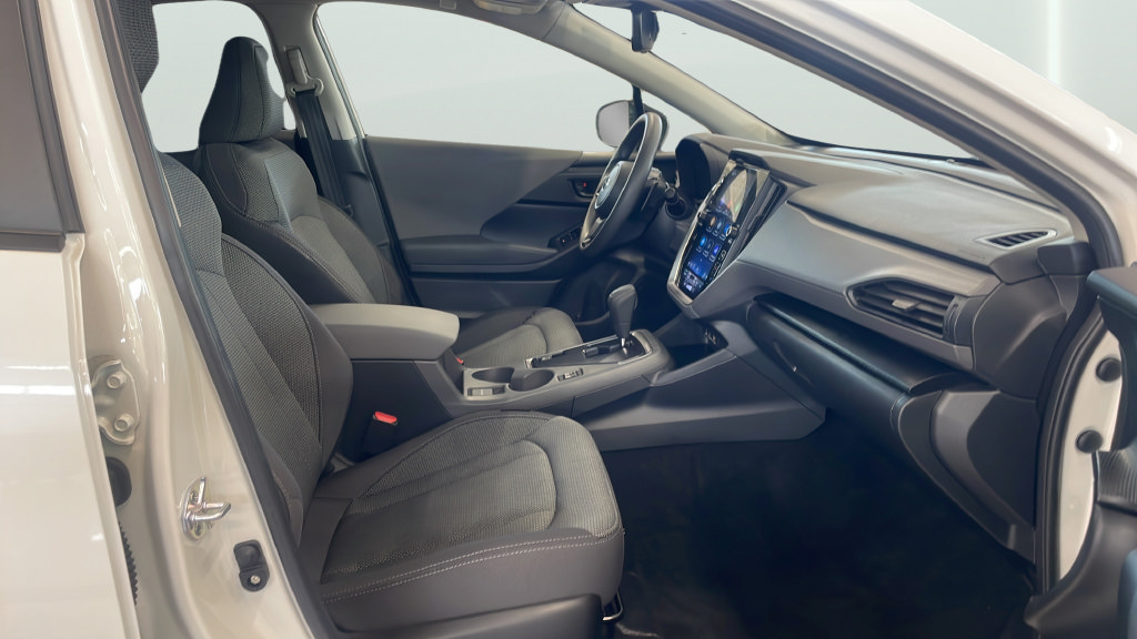 Used 2024 Subaru Crosstrek 2.0i Premium AWD/4WD image 14