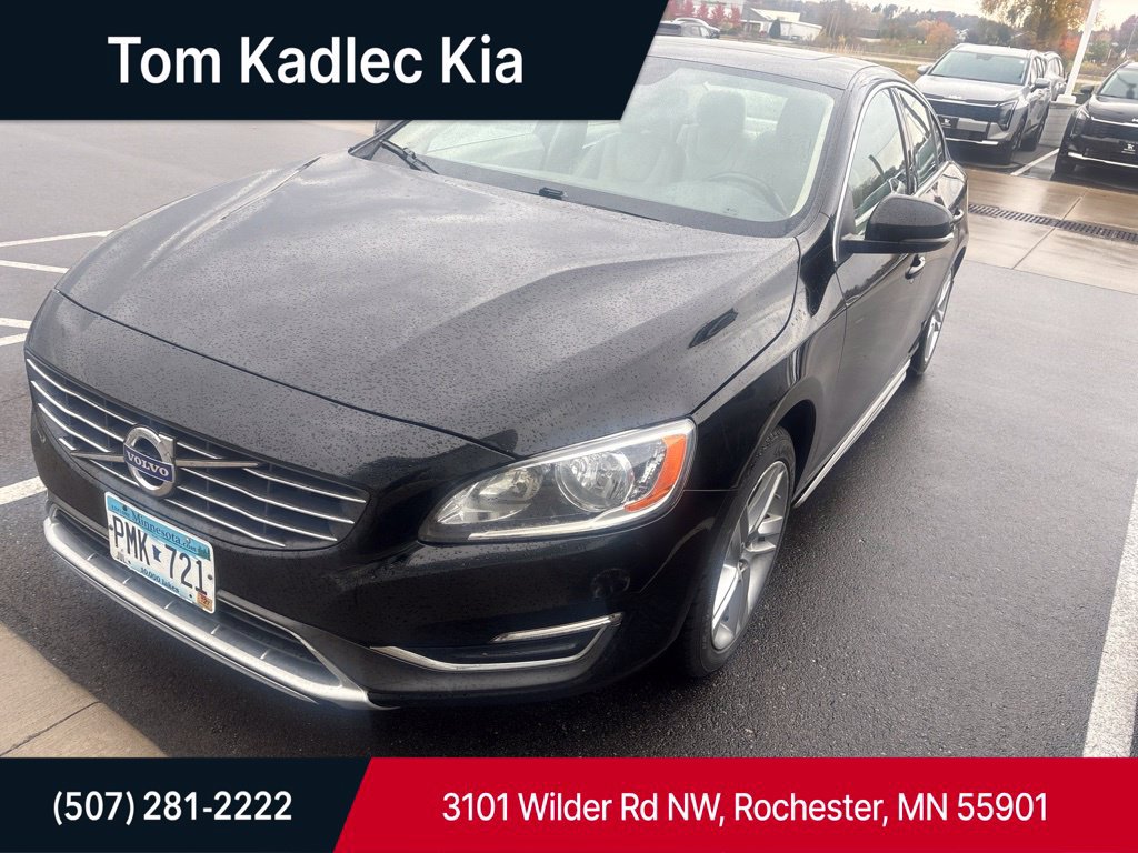 Used 2014 Volvo S60 T5 FWD image 1