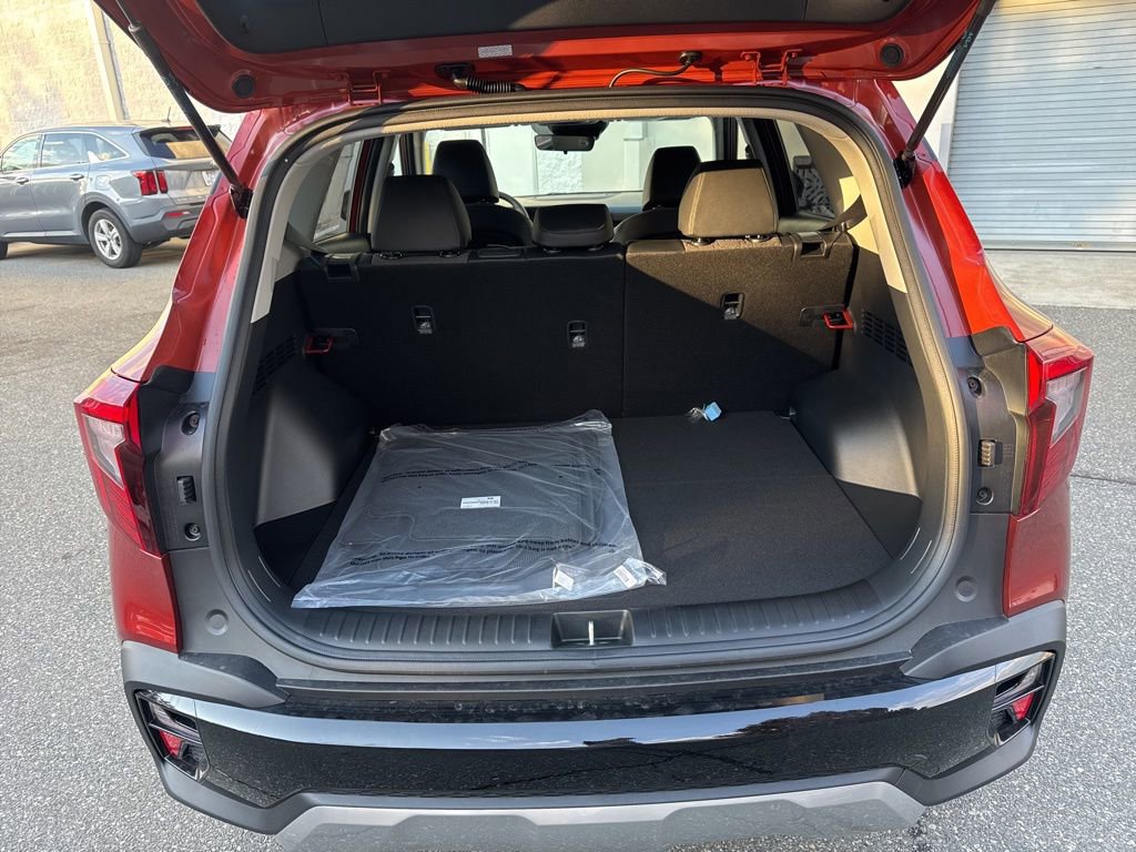 New 2026 Kia Seltos S image 17