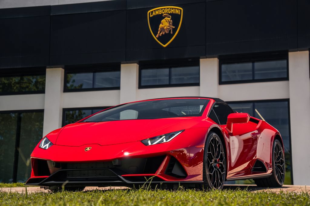 Used 2024 Lamborghini Huracan EVO AWD/4WD image 17