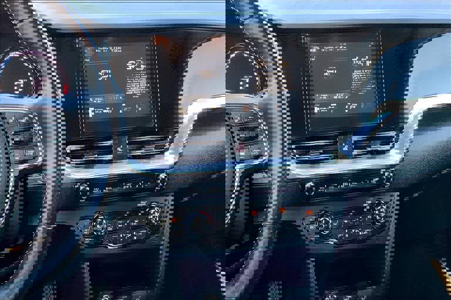 Used 2020 Kia Niro EX w/ Cold Weather Package image 6