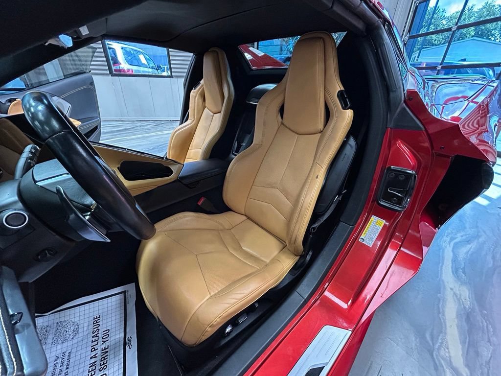 Used 2022 Chevrolet Corvette Stingray Preferred Conv w/ Z51 Performance Package RWD image 6