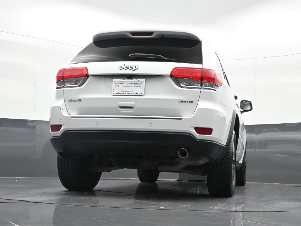 Used 2018 Jeep Grand Cherokee Limited AWD/4WD image 34