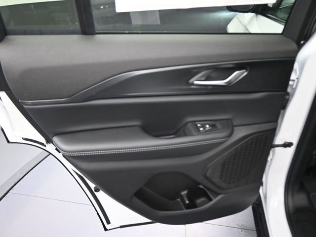 New 2026 Jeep Grand Cherokee Laredo X AWD/4WD image 25