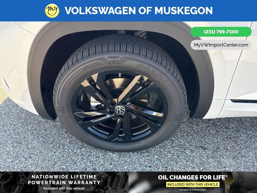 New 2026 Volkswagen Atlas Cross Sport SEL R-Line image 8